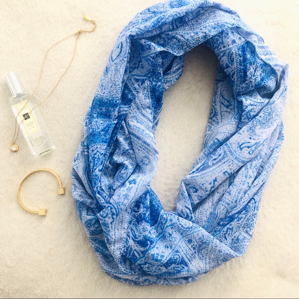 NEW✨ Printed Infinity Scarf